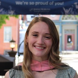 Meet your Posher, Abbie